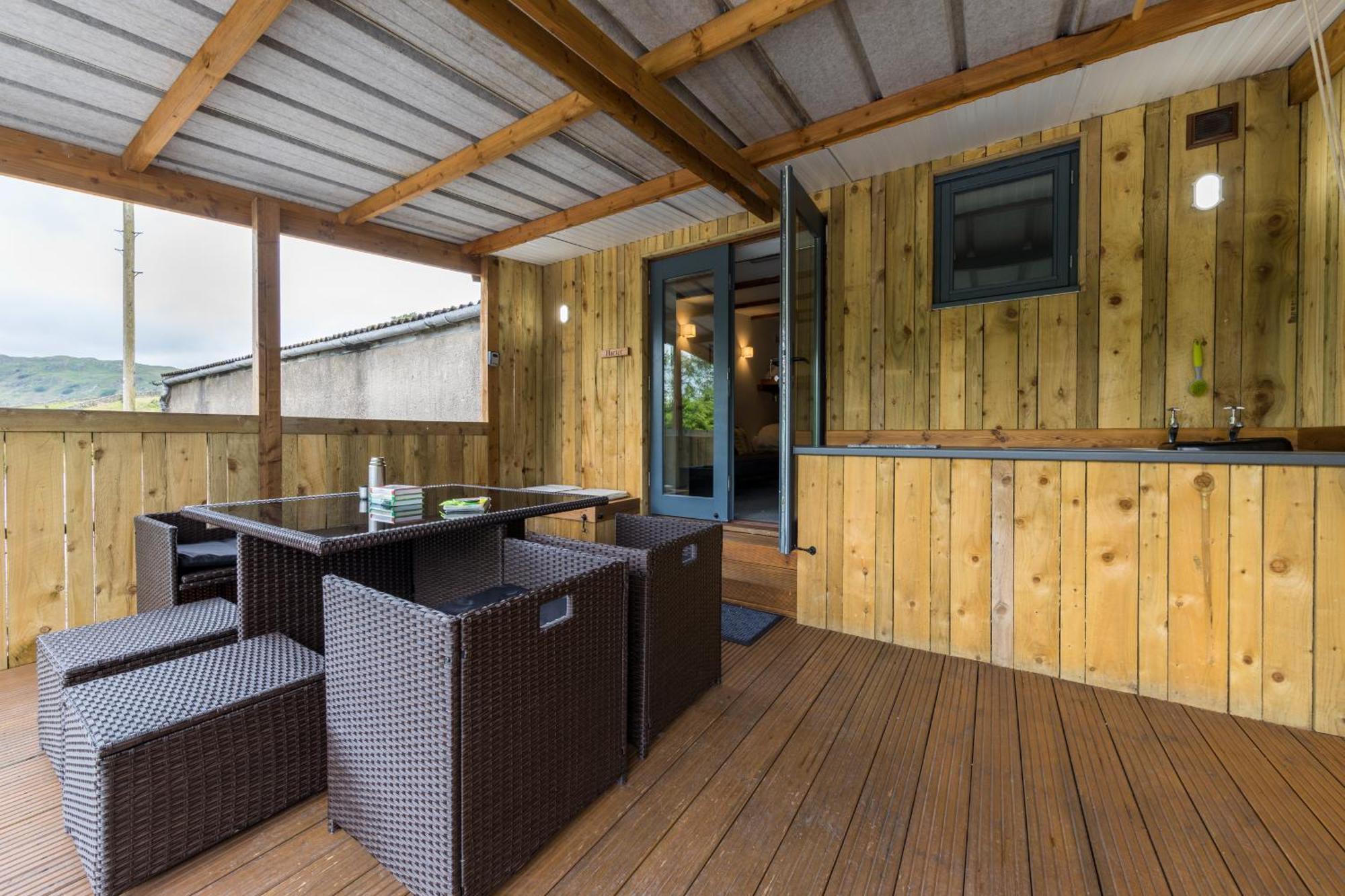 Cosy Glamping In The Eskdale Valley - Studio Lodges And Mega Pods Buitenkant foto